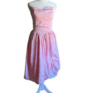 1980s Vintage Pink Strapless Basque Waist jacquard Formal Dress Prom Dress Sz 2